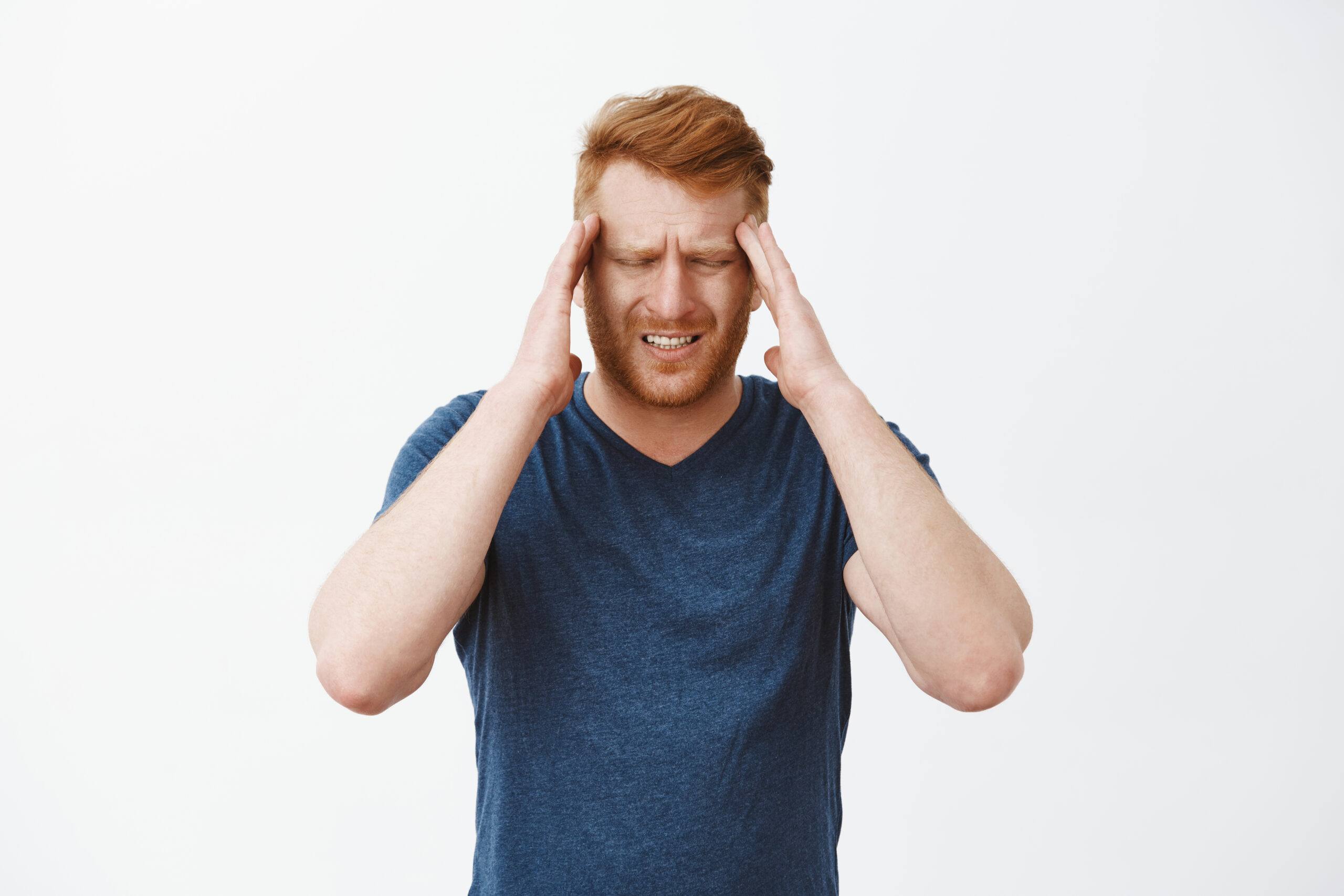 Ayurvedic migraine treatment with Shirodhara therapy at Greenwich Ayurveda Hospital Kottakkal.